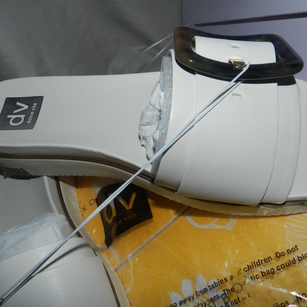 DV DOLCE VITA WOMEN'S CASTOR TORTOISE SHELL BUCKLE SANDALS IVORY🆕FAST😮💨⚡🚚 - Picture 11 of 15